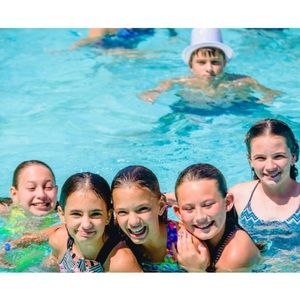 Meet your Posher, Katelyn